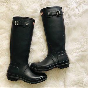 Black Hunter Boots size 9